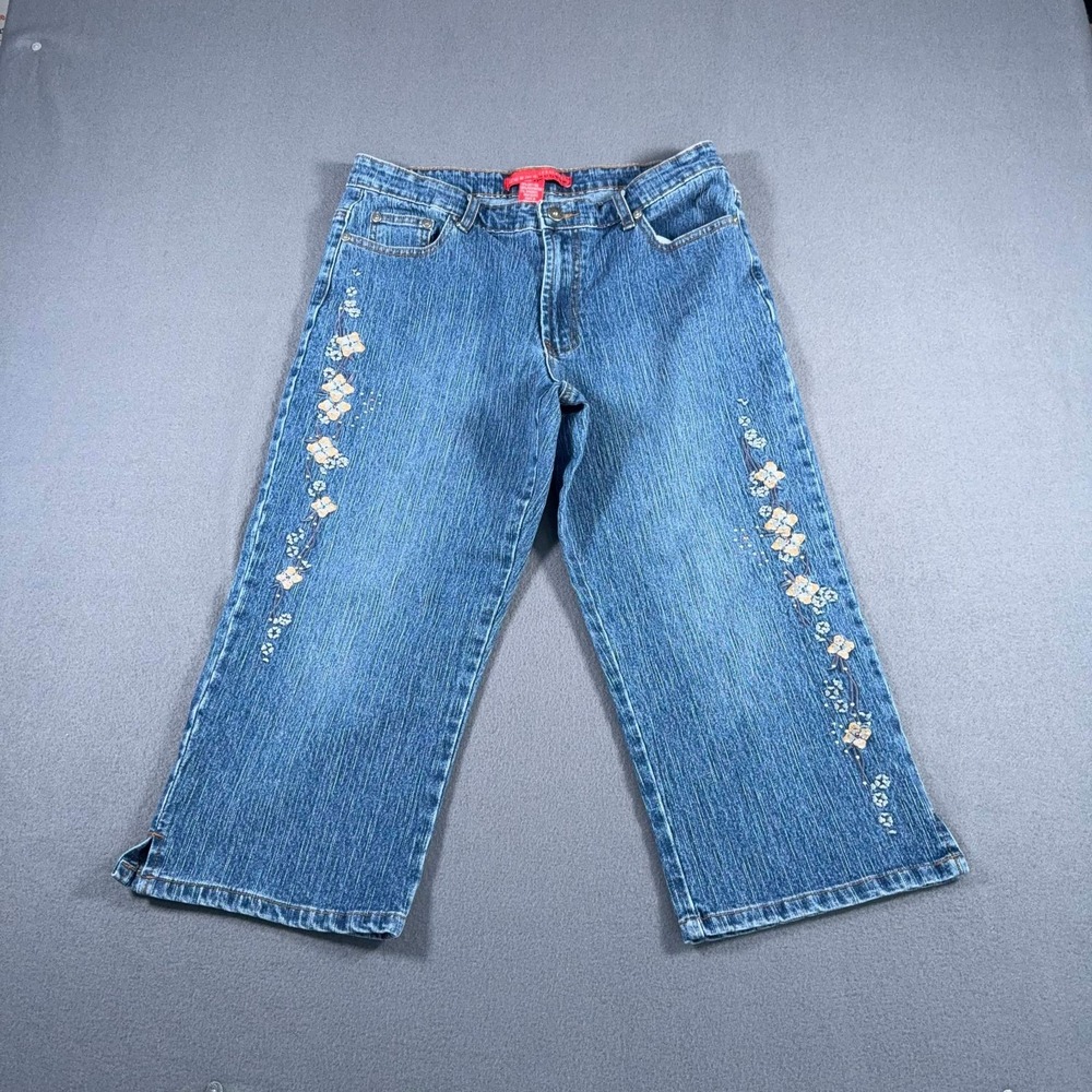 Cosmopolitan Jeanswear Womens Capri Denim w Decorative embroidered Trim -10P